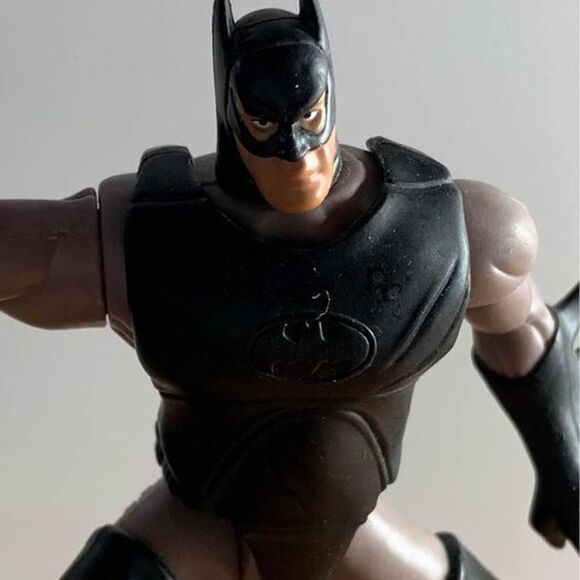 1994 Kenner Legends of Batman Power Guardian Batman Action Figure - Picture 5 of 8